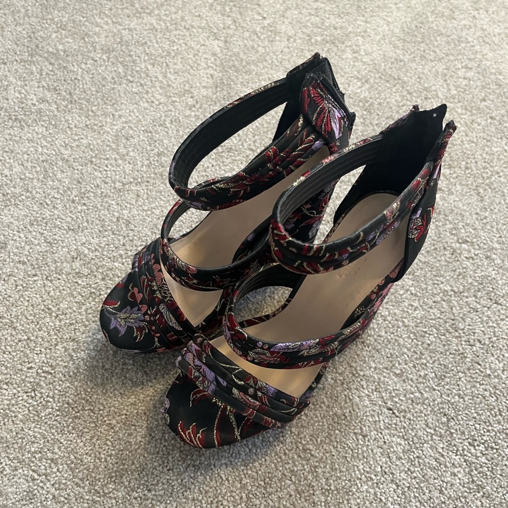 Charlotte Russe Black and Purple Floral Heels